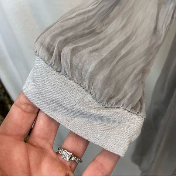 Ladies H Trend Silk Grey Asymmetrical Hem Blouse Size Small Made in Italy - Picture 11 of 13